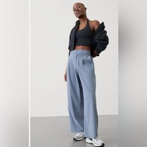 NWT-Athleta  Pinnacle Trouser, Size 4